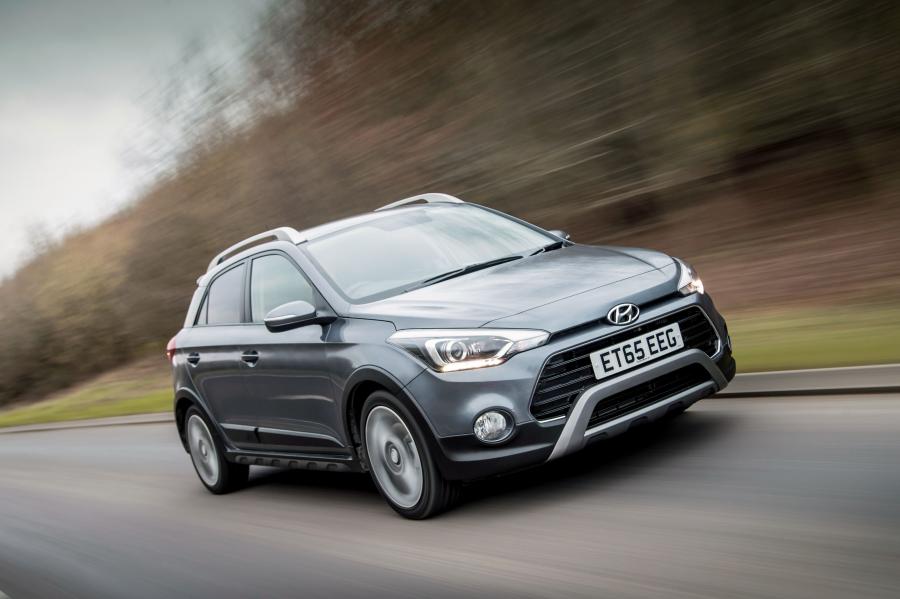  Hyundai i20 Active 2016 года  (UK) (фото 12 из 20)